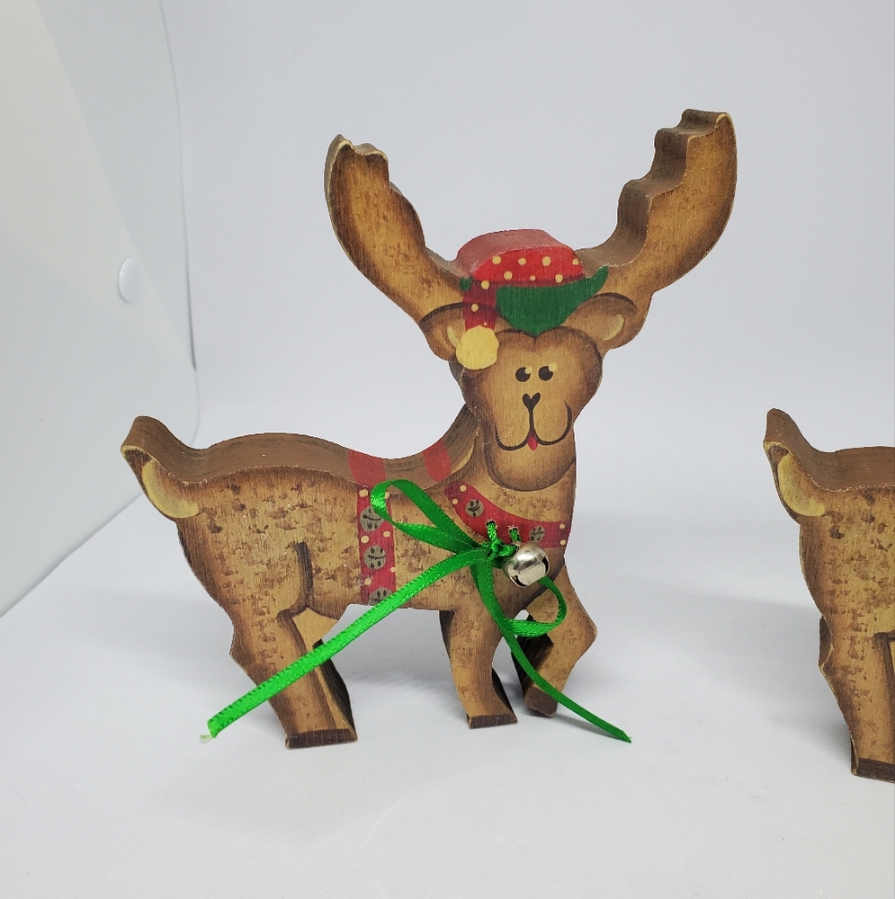 Sheila's Collectibles Vtg Wood Reindeer Figures Primitive Rustic Christmas 5.25" - Picture 2 of 14